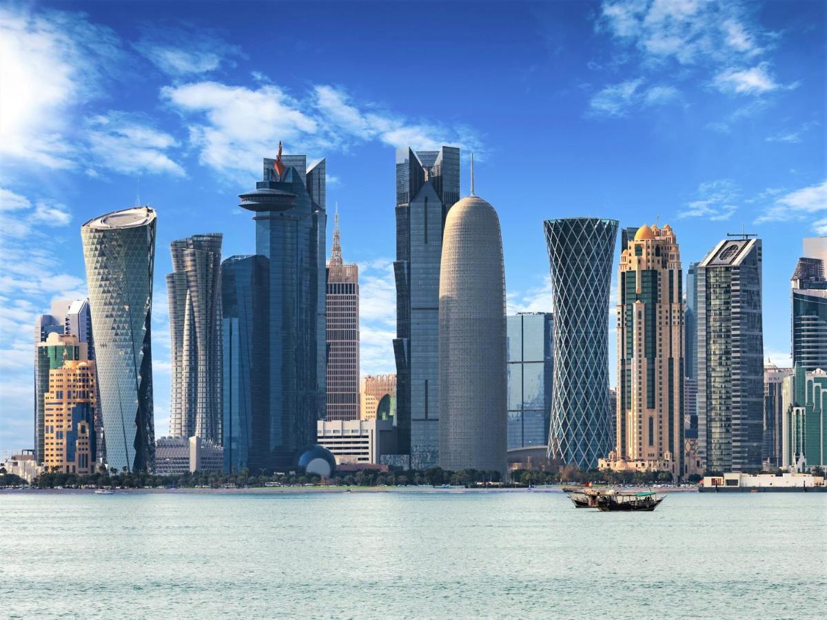Crowne Plaza Doha - The Business Park By Ihg Hotel Luaran gambar Doha skyline